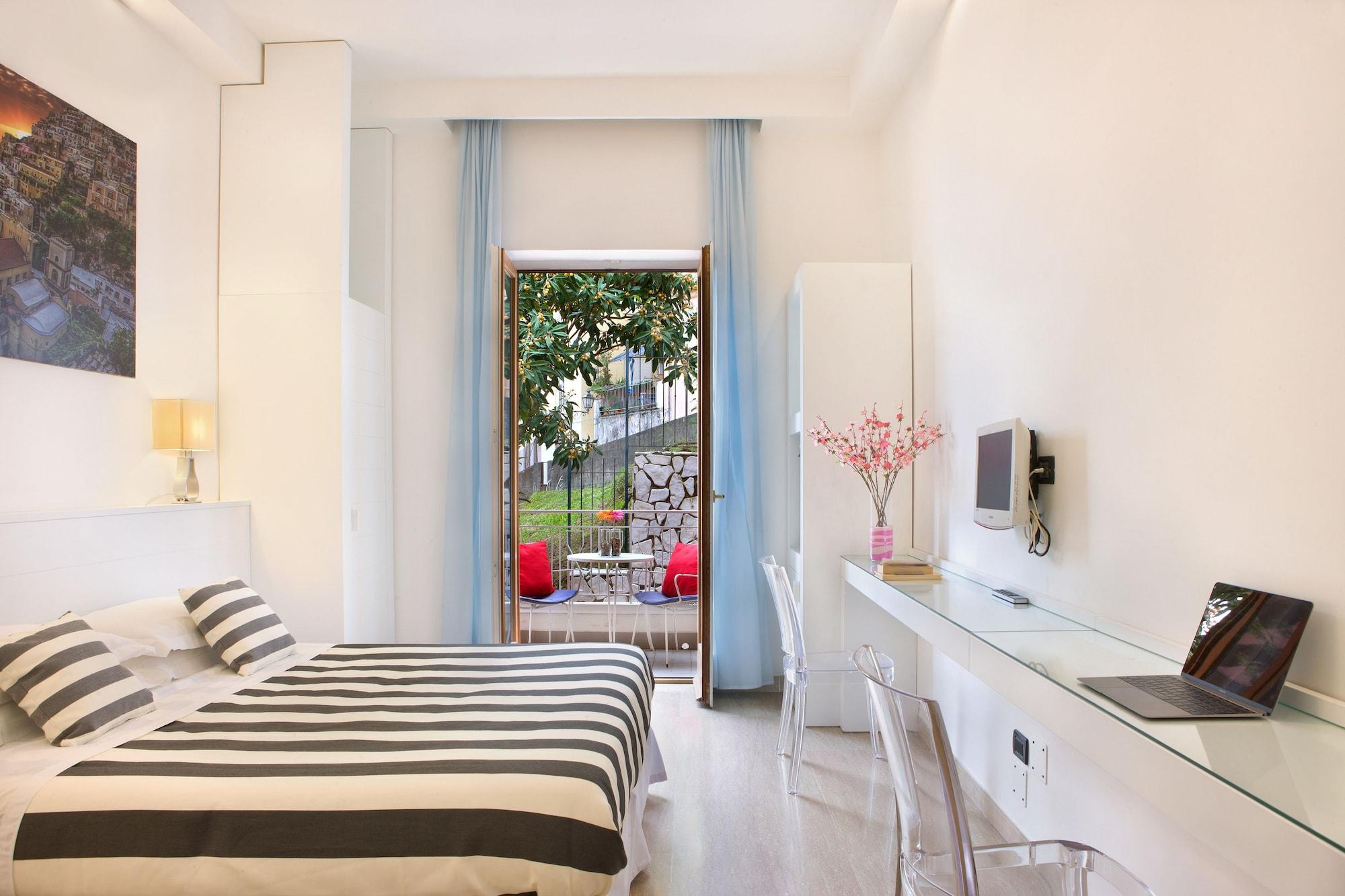 Hotel Rivage Sorrento Esterno foto