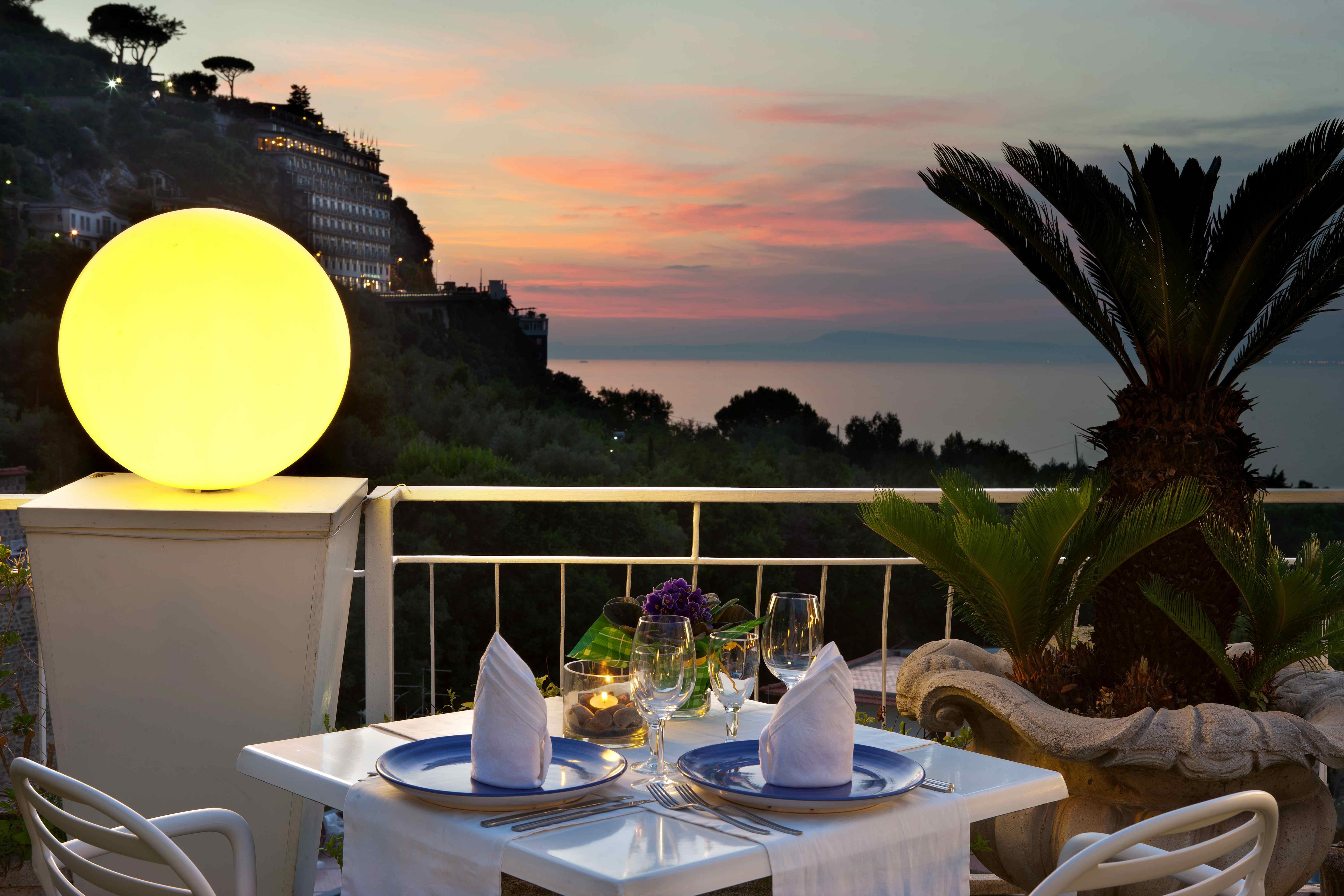 Hotel Rivage Sorrento Esterno foto