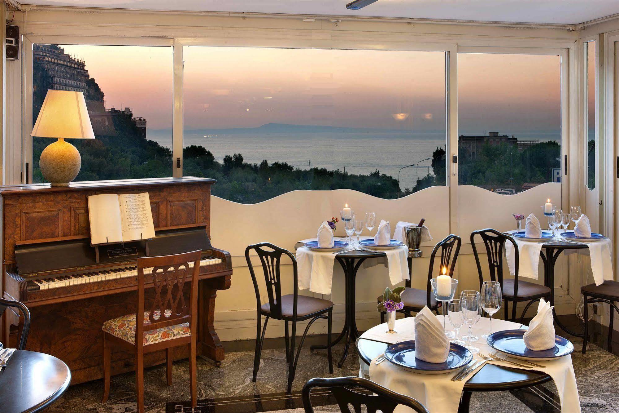 Hotel Rivage Sorrento Esterno foto